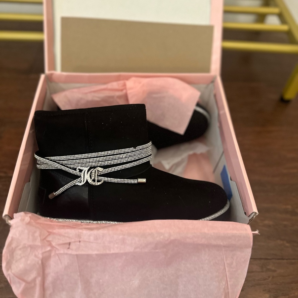 Juicy Couture Kandar Women’s Winter Boots